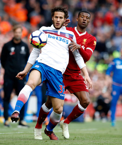 树立了一个 树立了一个