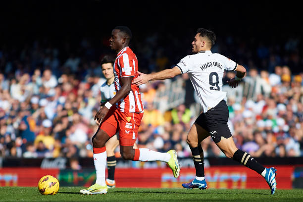 都需要强劲 都需要强劲