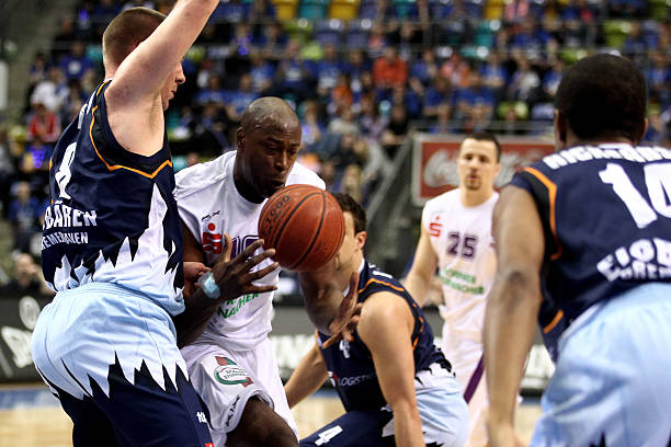 停赛和罚款 停赛和罚款