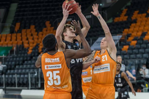 影响俱乐部 影响俱乐部